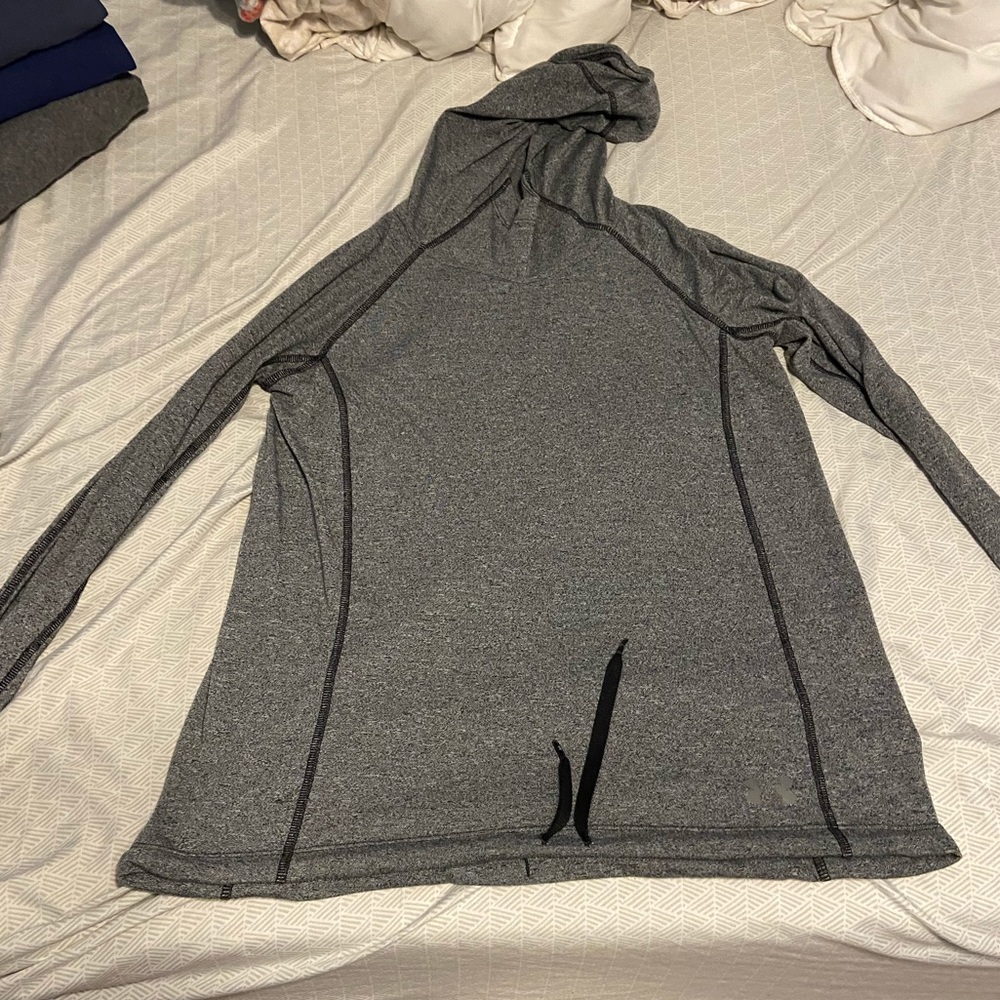 Under Armour Sweatshirt